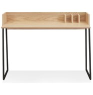 Rechte design bureau &#039;SALMON&#039; in natuurkleurig hout en zwart metaal